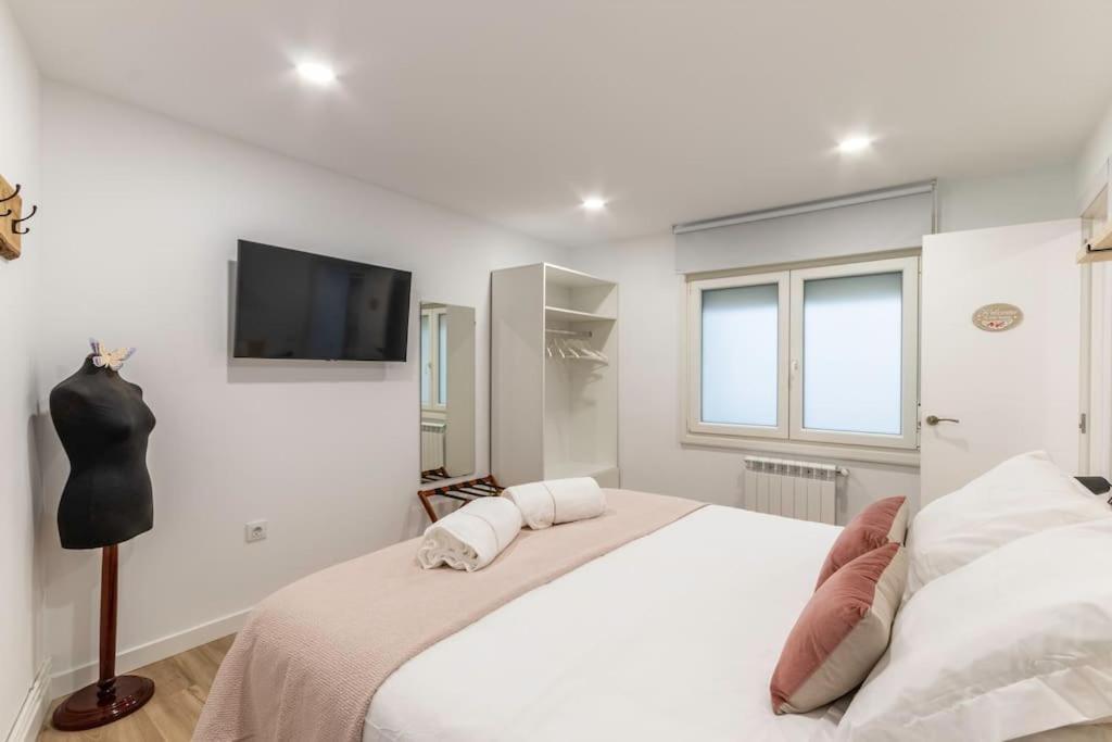 Apt In The Old Town With Cool Terrace!! Private Parking Bilbao Exteriör bild